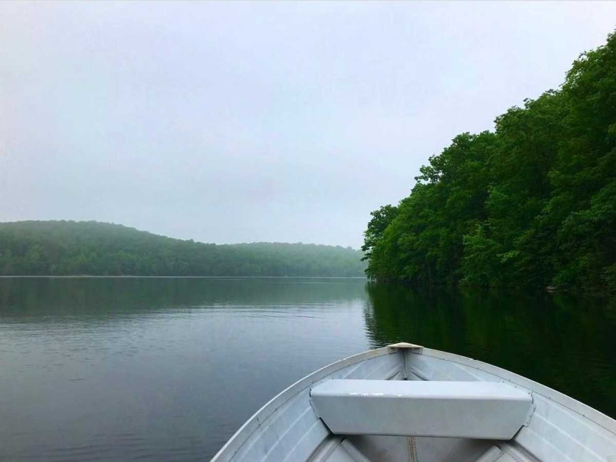 boat on shepherd lake